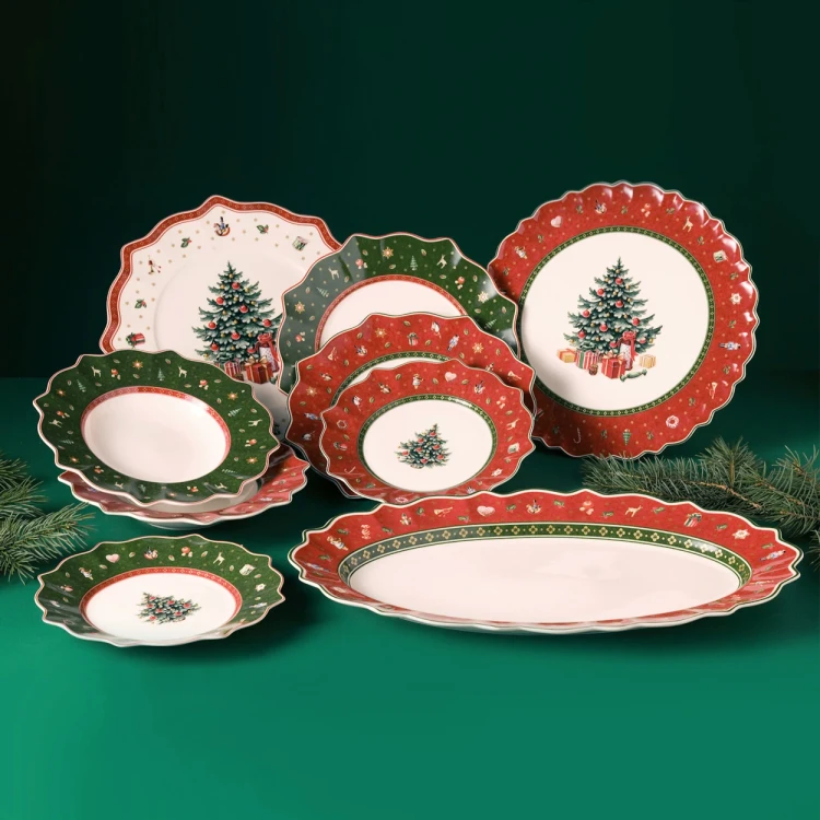 1485852641-talerz-deserowy-sniadaniowy-zielony-swieta-toys-delight-villeroy-boch-1