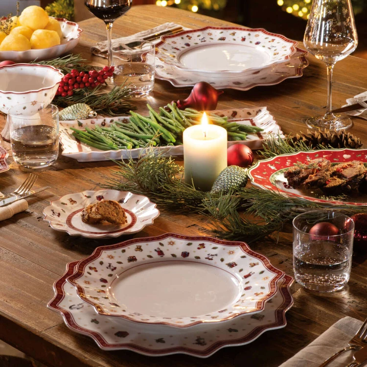 1485852662-talerz-do-pieczywa-bialy-swieta-toys-delight-villeroy-boch-1