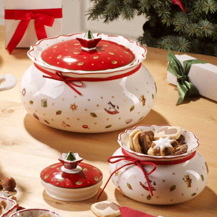 1485854558-sredni-pojemnik-porcelanowy-na-ciastka-toys-delight-villeroy-boch-1