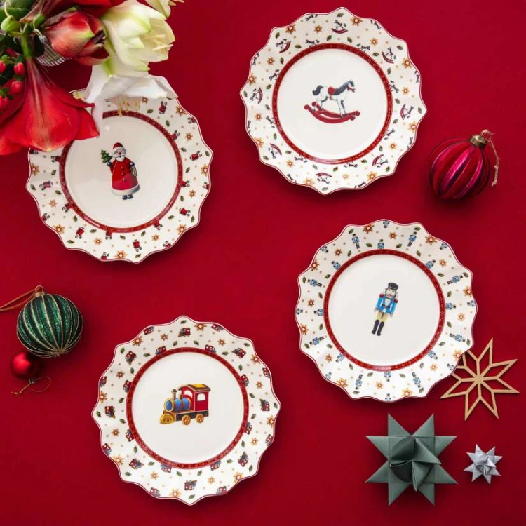 1485858815-zestaw-4-talerzy-porcelanowych-na-15-lecie-toys-delight-villeroy-boch-1