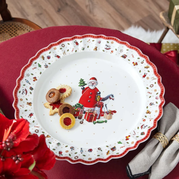 1485852905-miska-do-serwowania-sw-Mikolaj-46cm-toys-delight-villeroy-boch-2