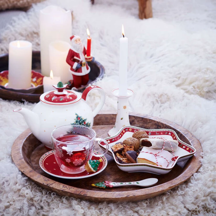 1485850560-dzbanek-porcelanowy-do-herbaty-z-choinka-toys-delight-villeroy-boch-3