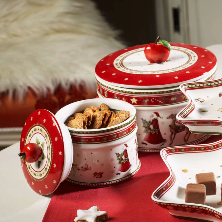 1486124520-pojemnik-maly-na-ciastka-winter-bakery-delight-villeroy-boch-4