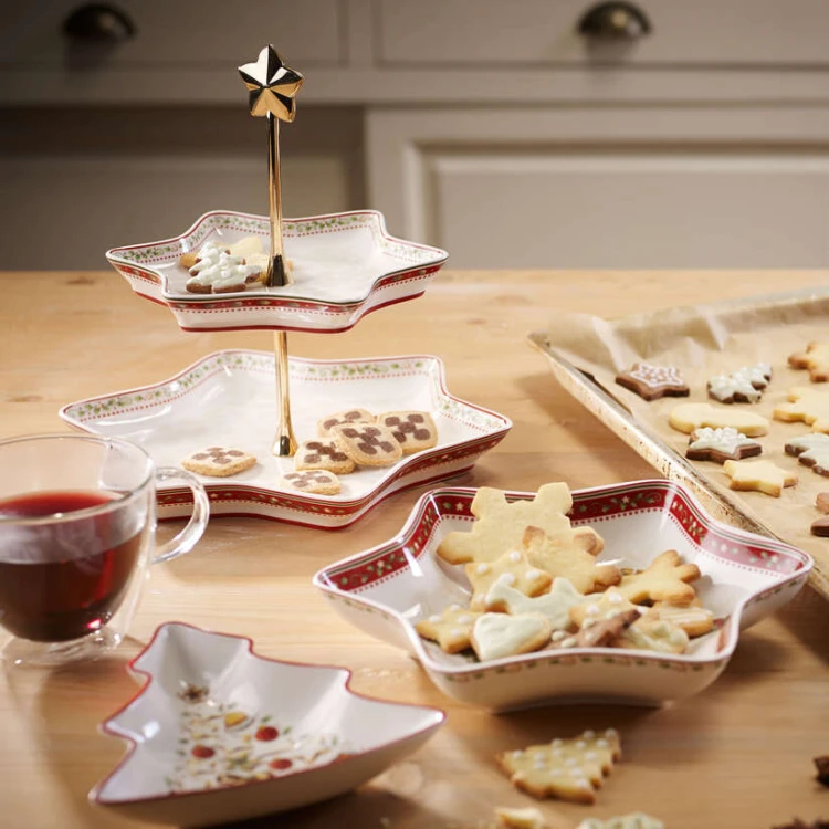 14861278821486127882-etazerka-dwupoziomowa-winter-bakery-delight-villeroy-boch-2