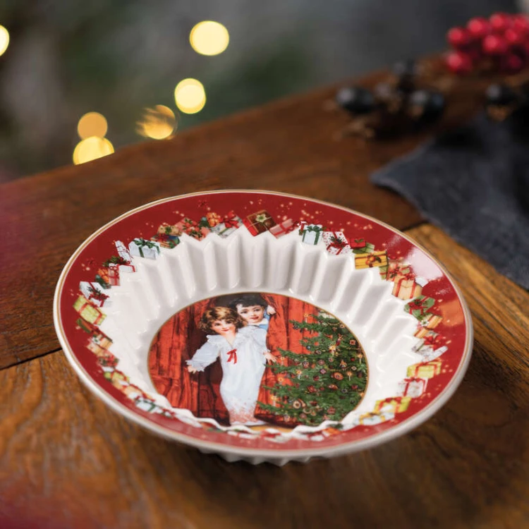 1483323689-miseczka-mala-dzieci-zagladajace-przez-drzwi-toys-fantasy-villeroy-boch-1