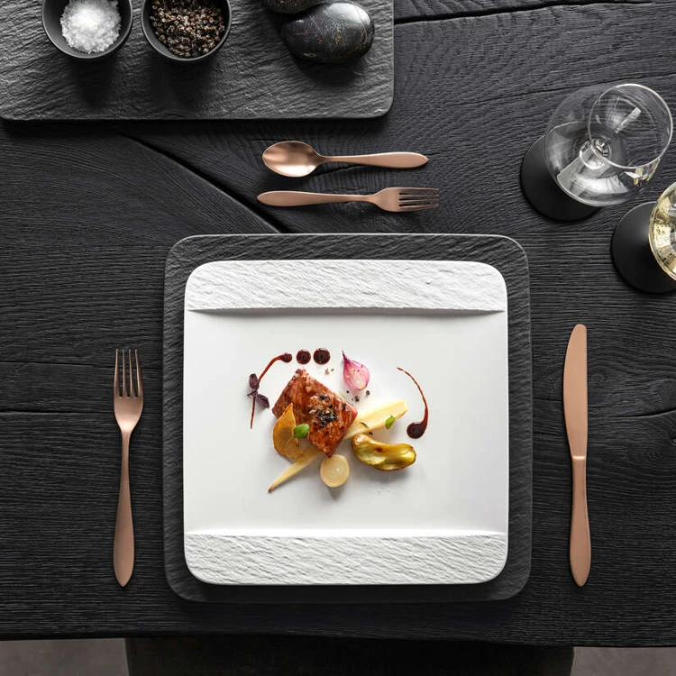 1042402610-talerz-kwadratowy-28x28cm-manufacture-rock-blanc-villeroy-boch-2