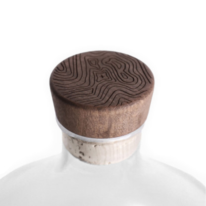 mont-blanc-karafka-do-whisky-z-drewnianym-korkiem-1000ml-topographic-alaskan-maker-1