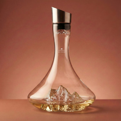 mount-everest-karafka-do-wina-z-korkiem-3w1-1500ml-topographic-alaskan-maker-3
