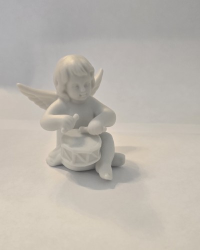 porcelanowy-aniol-z-bebenkiem-maly-rosenthal-1