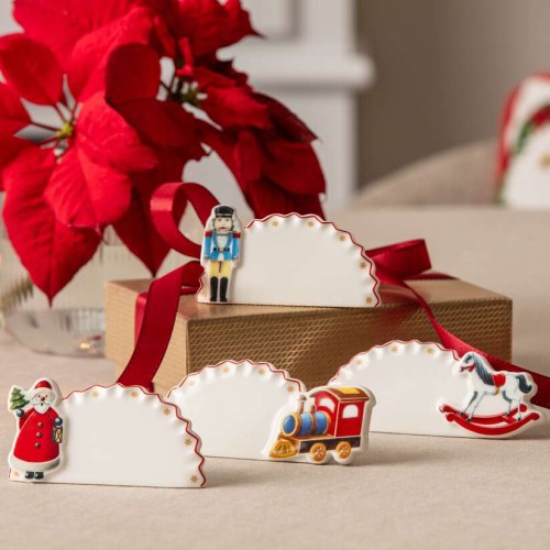 1485855861-zestaw-4-porcelanowych-winietek-na-stol-toys-delight-villeroy-boch-1