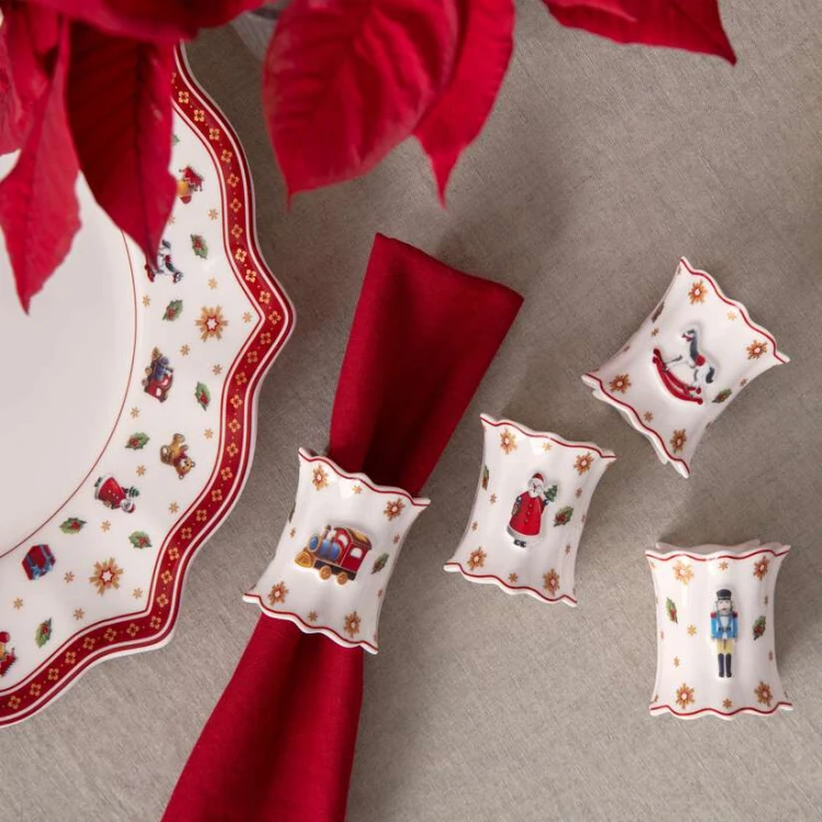 1485855952-zestaw-4-porcelanowych-obraczek-na-serwetki-toys-delight-villeroy-boch-1
