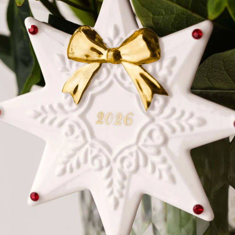 1486754365-zawieszka-gwiazda-2026-christmas-classics-villeroy-boch-1